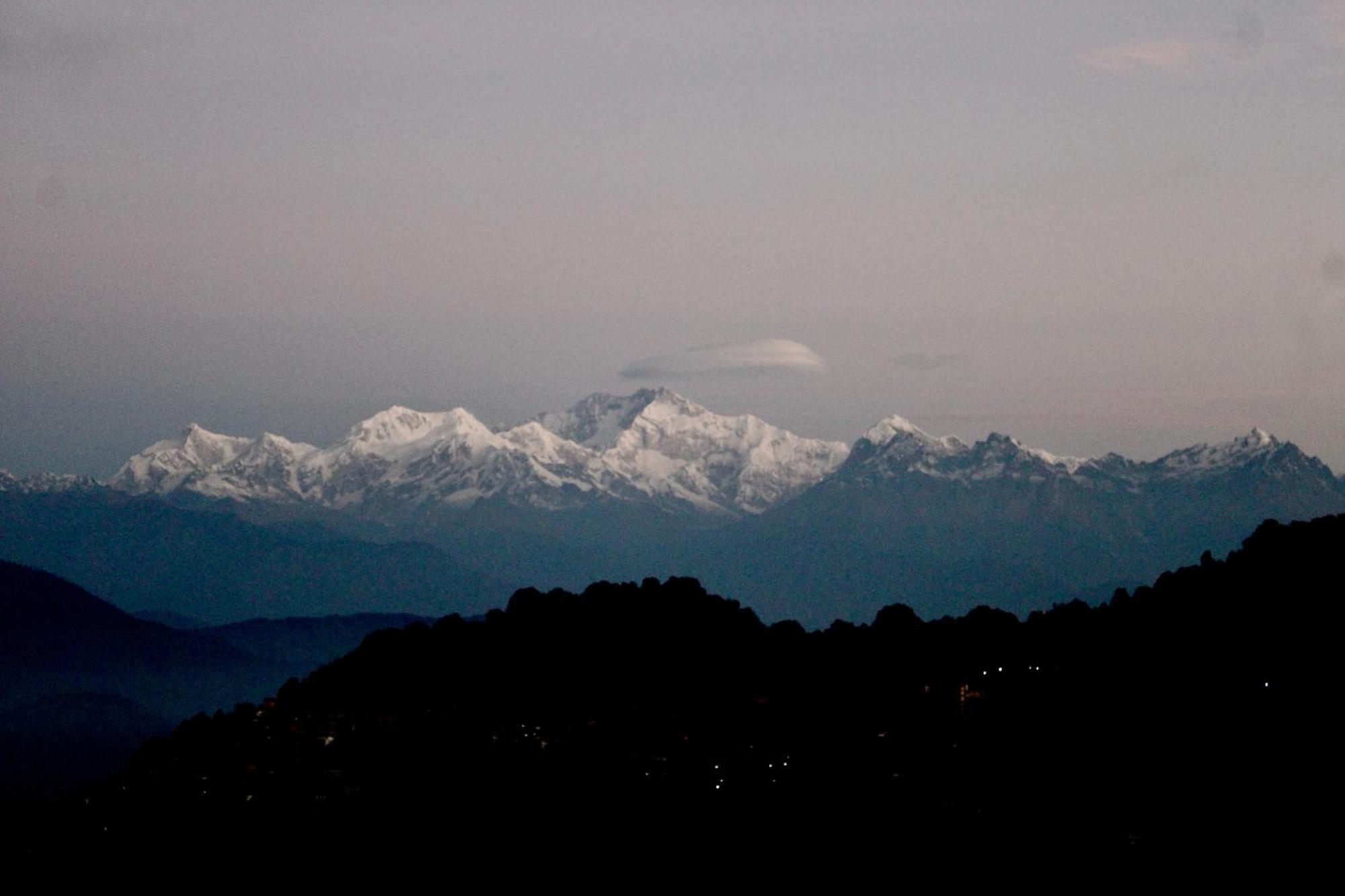 Norbu'S Homestay Darjeeling  Bagian luar foto